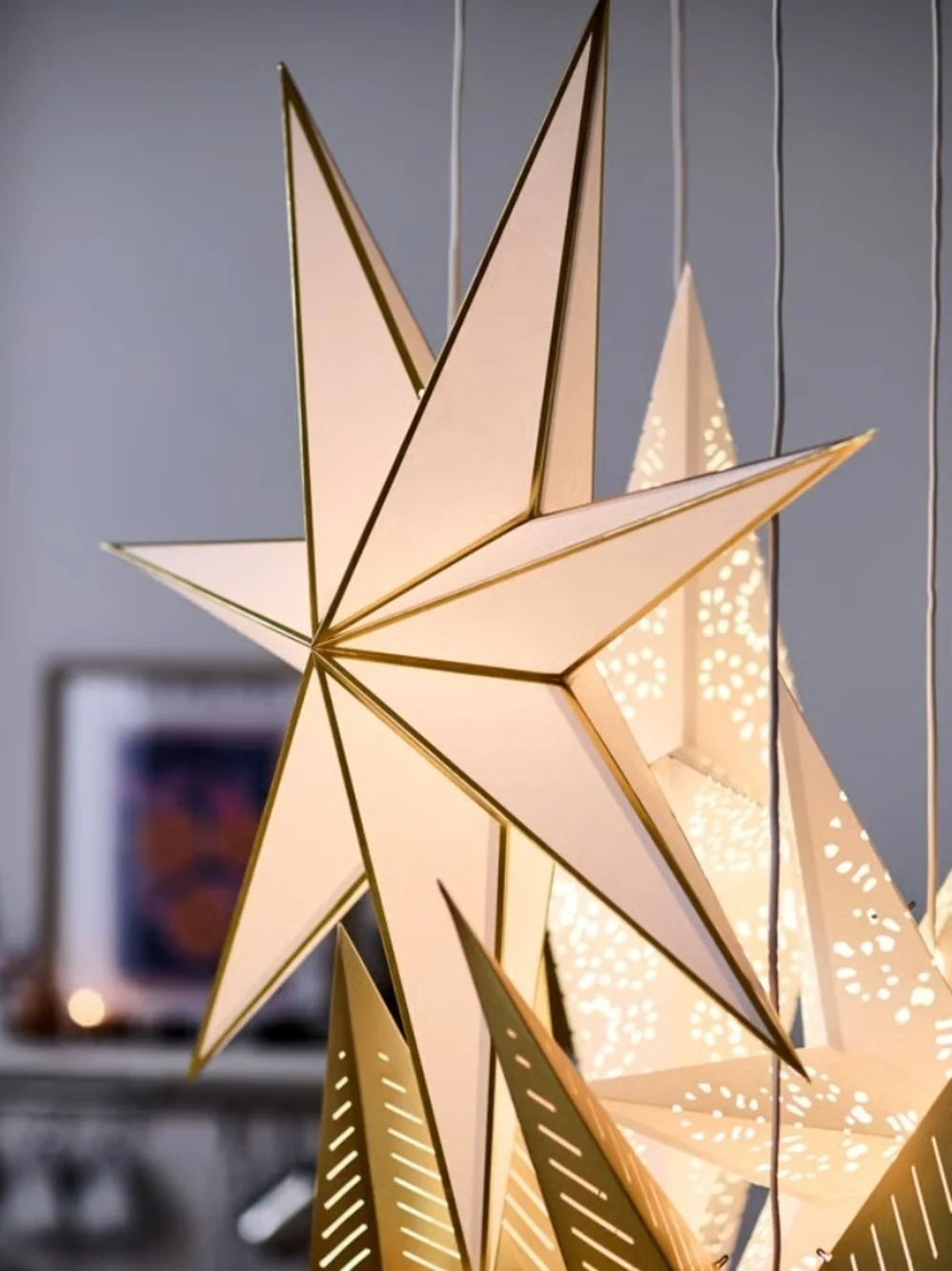 NIB Paper Star Shade Pendant Light Christmas Decor Holiday White W/Gold Trim 35